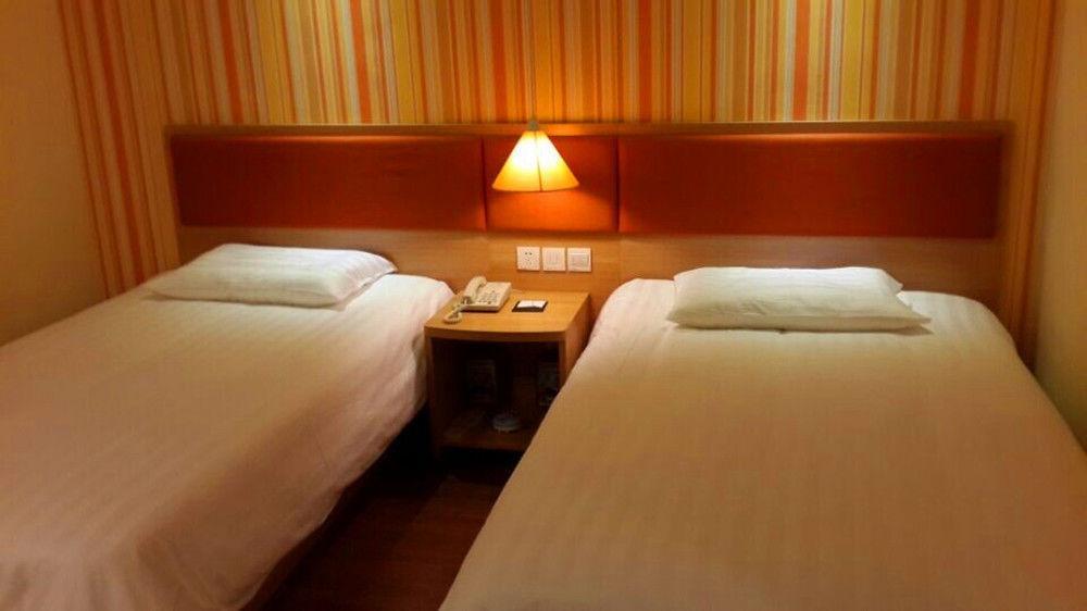 Home Inn Kuangcsou Kültér fotó